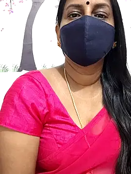 Snapshot of Tamil_Meera12 chatting on 09/19/25, 06:41 Tamil Meera12 online show from 09/19/25, 06:41