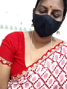 Snapshot of Tamil_Meera12 chatting on 09/22/25, 06:37 Tamil Meera12 online show from 09/22/25, 06:37