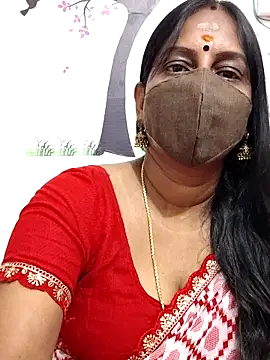 Snapshot of Tamil_Meera12 chatting on 03/07/26, 12:35 Tamil Meera12 online show from 03/07/26, 12:35