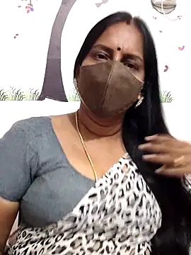 Snapshot of Tamil_Meera12 chatting on 03/08/26, 12:09 Tamil Meera12 online show from 03/08/26, 12:09