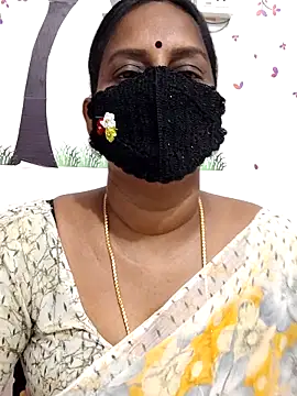 Snapshot of Tamil_Meera12 chatting on 03/22/26, 04:54 Tamil Meera12 online show from 03/22/26, 04:54