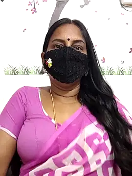 Snapshot of Tamil_Meera12 chatting on 04/03/26, 05:49 Tamil Meera12 online show from 04/03/26, 05:49