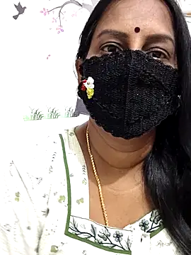 Snapshot of Tamil_Meera12 chatting on 04/09/26, 07:25 Tamil Meera12 online show from 04/09/26, 07:25