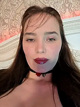 GoddessYanaMironova online show from 05/13/26, 07:00