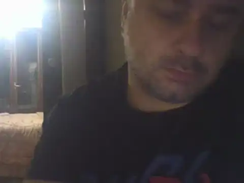 NAvoglia online show from 10/26/25, 08:04