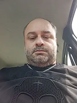 Snapshot of NAvoglia chatting on 06/30/26, 12:39 NAvoglia online show from 06/30/26, 12:39
