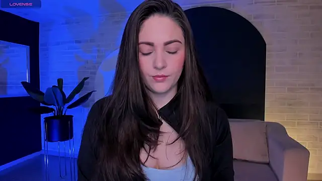 Snapshot of BeccaBaxter chatting on 07/12/26, 12:29 BeccaBaxter online show from 07/12/26, 12:29