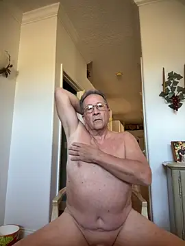 sissyboijamie1313 online show from 02/07/26, 08:34