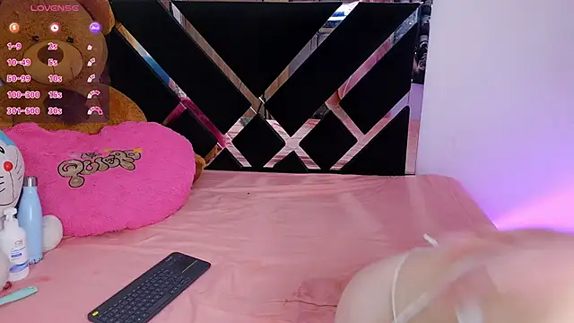 CatalinaSmith1 online show from 02/25/26, 11:36