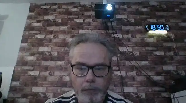 Snapshot of maturecouple2025 chatting on 01/30/25, 06:54 maturecouple2025 online show from 01/30/25, 06:54