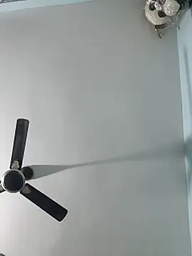 Snapshot of Babybird chatting on 02/10/25, 08:42 Babybird online show from 02/10/25, 08:42