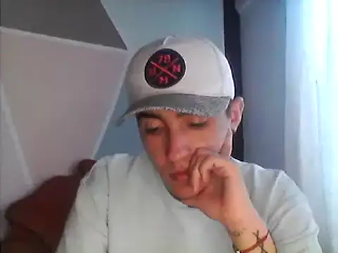 Snapshot of daimon_king05 chatting on 02/26/25, 05:50 daimon king05 online show from 02/26/25, 05:50