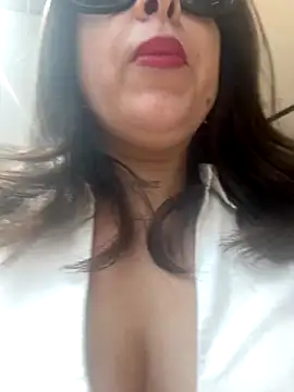 laarti online show from 09/10/25, 01:00