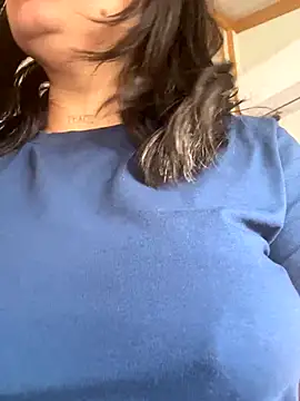 laarti online show from 10/05/25, 11:30