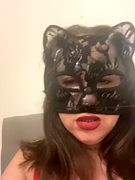 laarti online show from 11/09/25, 04:05