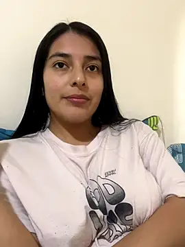 Snapshot of ariana_sweet87 chatting on 11/11/25, 06:41 ariana sweet87 online show from 11/11/25, 06:41