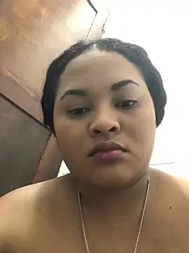 Snapshot of Marce_777 chatting on 02/08/25, 10:29 Marce 777 online show from 02/08/25, 10:29