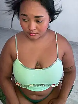 Snapshot of Marce_777 chatting on 11/06/25, 04:41 Marce 777 online show from 11/06/25, 04:41