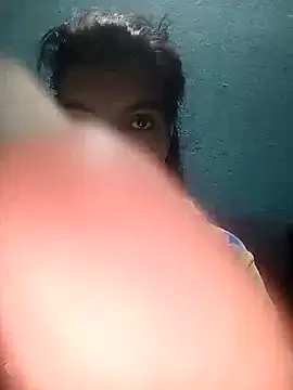 Snapshot of Ariell_Kieran chatting on 11/14/25, 12:09 Ariell Kieran online show from 11/14/25, 12:09