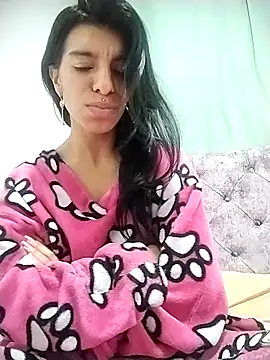 Ariell Kieran online show from 02/03/26, 06:40