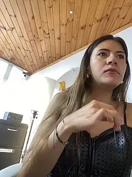 Andrea18 blonde online show from 03/21/25, 06:40