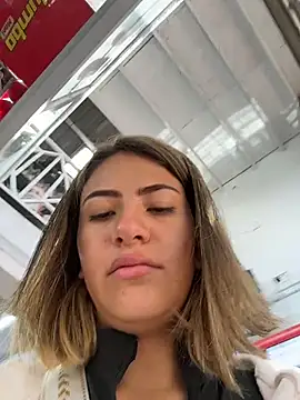 Andrea18 blonde online show from 11/29/25, 03:37