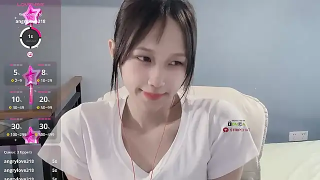 Snapshot of xunian71O chatting on 03/15/26, 06:52 xunian71O online show from 03/15/26, 06:52