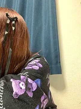 Snapshot of PINO_pino_01 chatting on 10/11/25, 08:51 PINO pino 01 online show from 10/11/25, 08:51