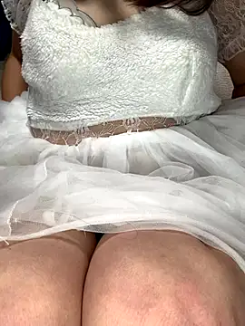 Snapshot of PINO_pino_01 chatting on 10/14/25, 04:13 PINO pino 01 online show from 10/14/25, 04:13