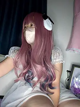 Snapshot of PINO_pino_01 chatting on 11/14/25, 06:50 PINO pino 01 online show from 11/14/25, 06:50