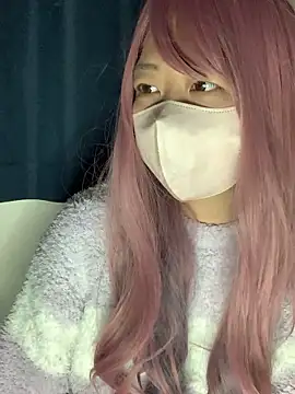 Snapshot of PINO_pino_01 chatting on 12/16/25, 06:57 PINO pino 01 online show from 12/16/25, 06:57