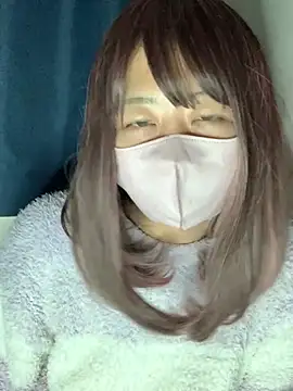 Snapshot of PINO_pino_01 chatting on 03/11/26, 04:18 PINO pino 01 online show from 03/11/26, 04:18