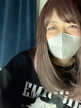 Snapshot of PINO_pino_01 chatting on 04/13/26, 04:01 PINO pino 01 online show from 04/13/26, 04:01