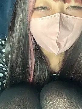 Snapshot of PINO_pino_01 chatting on 04/16/26, 04:19 PINO pino 01 online show from 04/16/26, 04:19