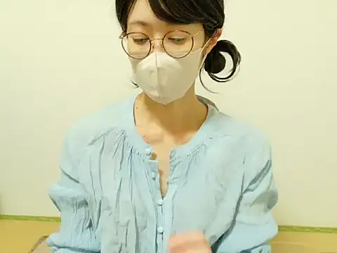 Snapshot of RIO_o0 chatting on 10/18/25, 05:32 RIO o0 online show from 10/18/25, 05:32