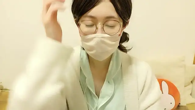 Snapshot of RIO_o0 chatting on 03/28/26, 01:33 RIO o0 online show from 03/28/26, 01:33