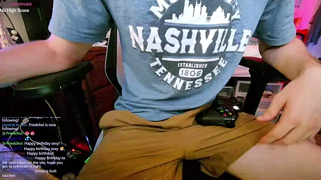 Snapshot of AaronSkeetman chatting on 05/13/26, 12:57 AaronSkeetman online show from 05/13/26, 12:57