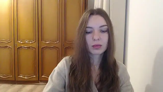 aurora lust online show from 11/17/25, 06:30