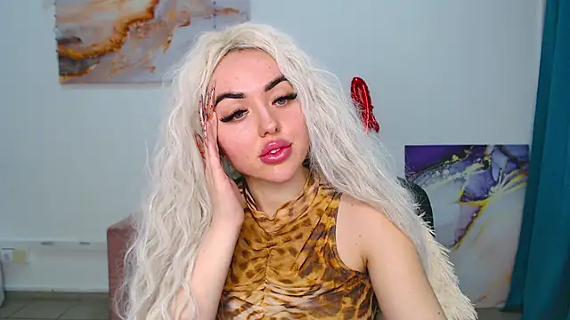 MissisCaty online show from 03/17/25, 09:44