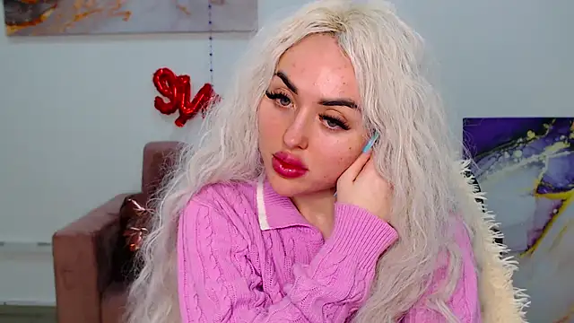 MissisCaty online show from 03/19/25, 03:40