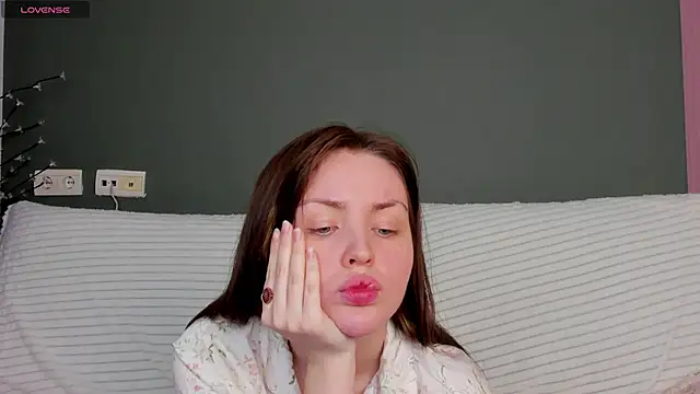 Snapshot of Lora_Rosee chatting on 02/06/25, 03:20 Lora Rosee online show from 02/06/25, 03:20