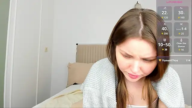 Snapshot of Lora_Rosee chatting on 02/18/25, 08:49 Lora Rosee online show from 02/18/25, 08:49