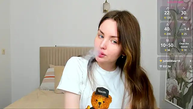 Snapshot of Lora_Rosee chatting on 03/05/25, 11:06 Lora Rosee online show from 03/05/25, 11:06