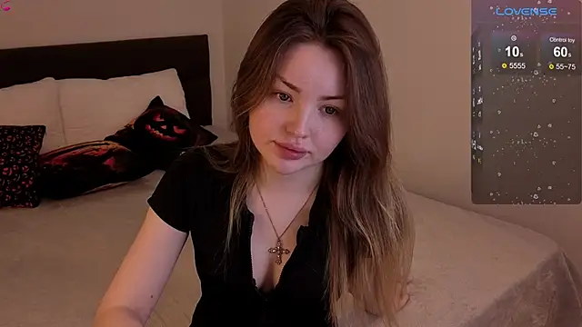 Snapshot of Lora_Rosee chatting on 12/03/25, 01:31 Lora Rosee online show from 12/03/25, 01:31