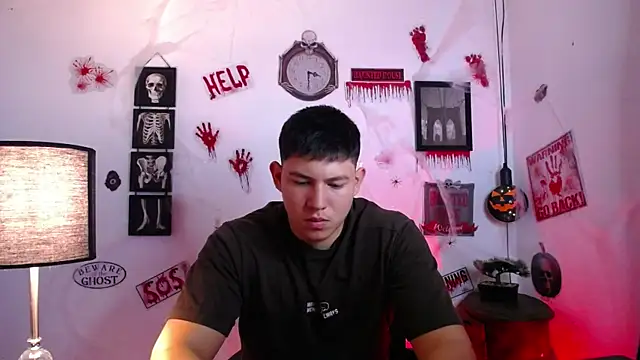 JamesCr  online show from 10/30/25, 10:16