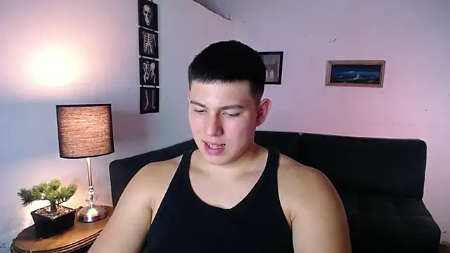 Snapshot of JamesCr_ chatting on 02/13/26, 12:06 JamesCr online show from 02/13/26, 12:06