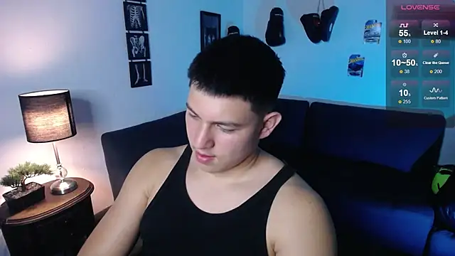 Snapshot of JamesCr_ chatting on 04/04/26, 11:35 JamesCr online show from 04/04/26, 11:35