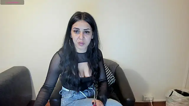 NicoleKatee online show from 02/05/26, 01:49