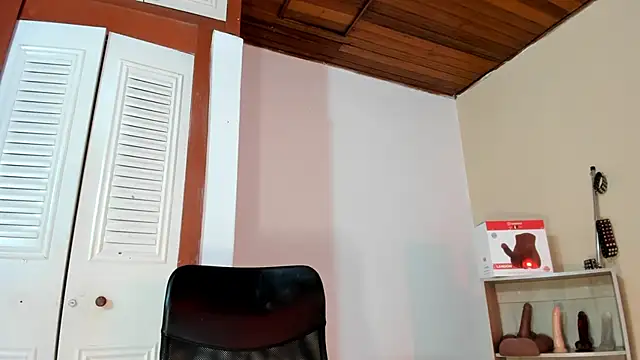 Violetta 0 online show from 10/16/25, 12:50