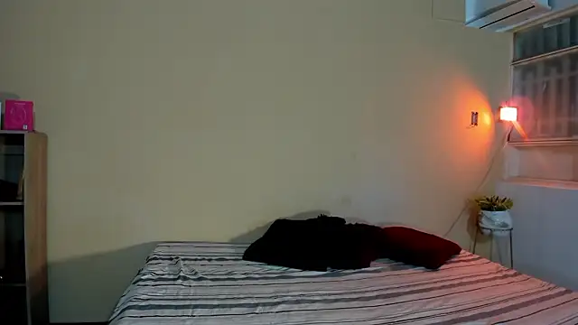 Violetta 0 online show from 03/16/26, 12:31